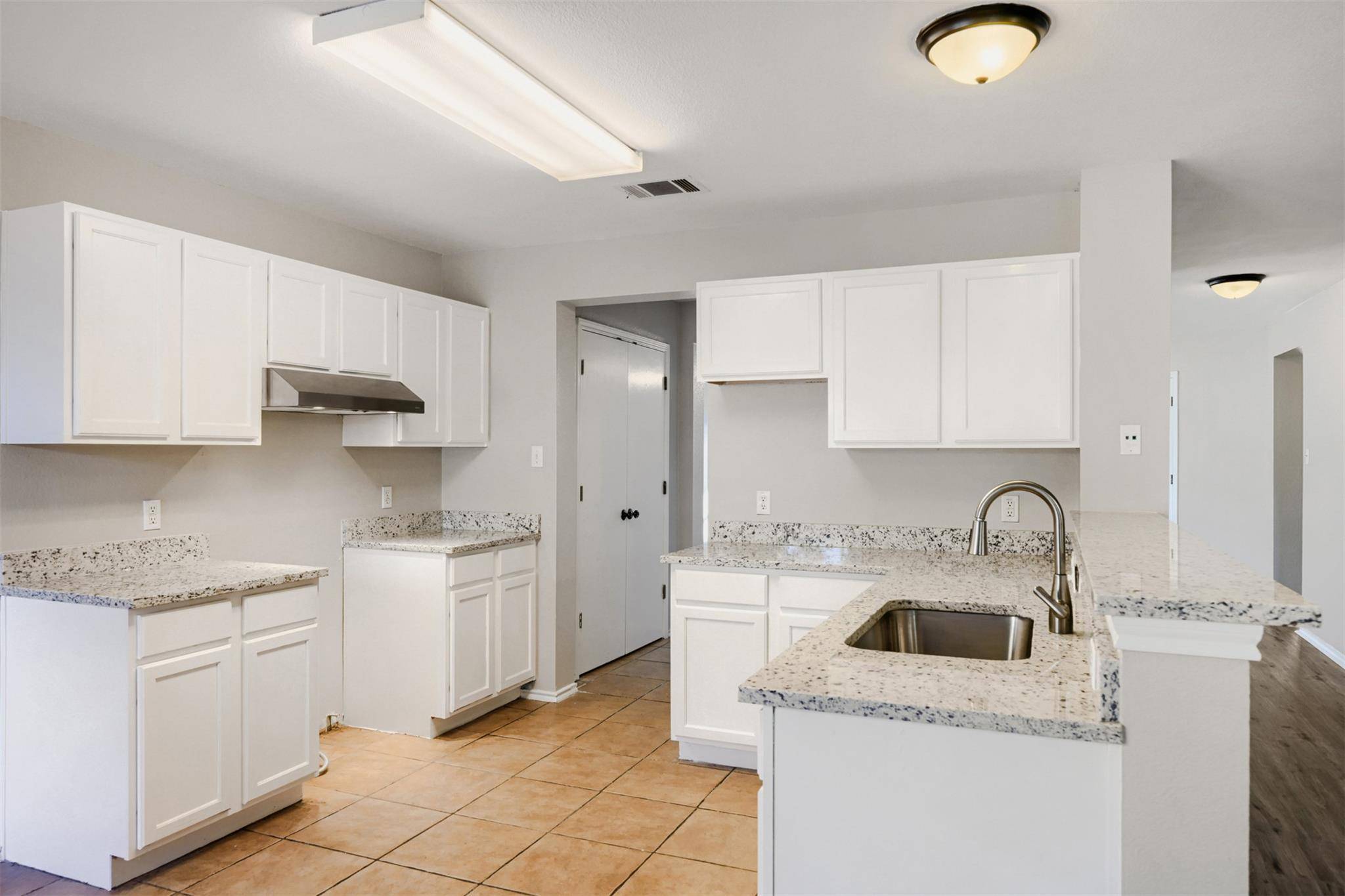 708 Pampas Ricas DR, Leander, TX 78641