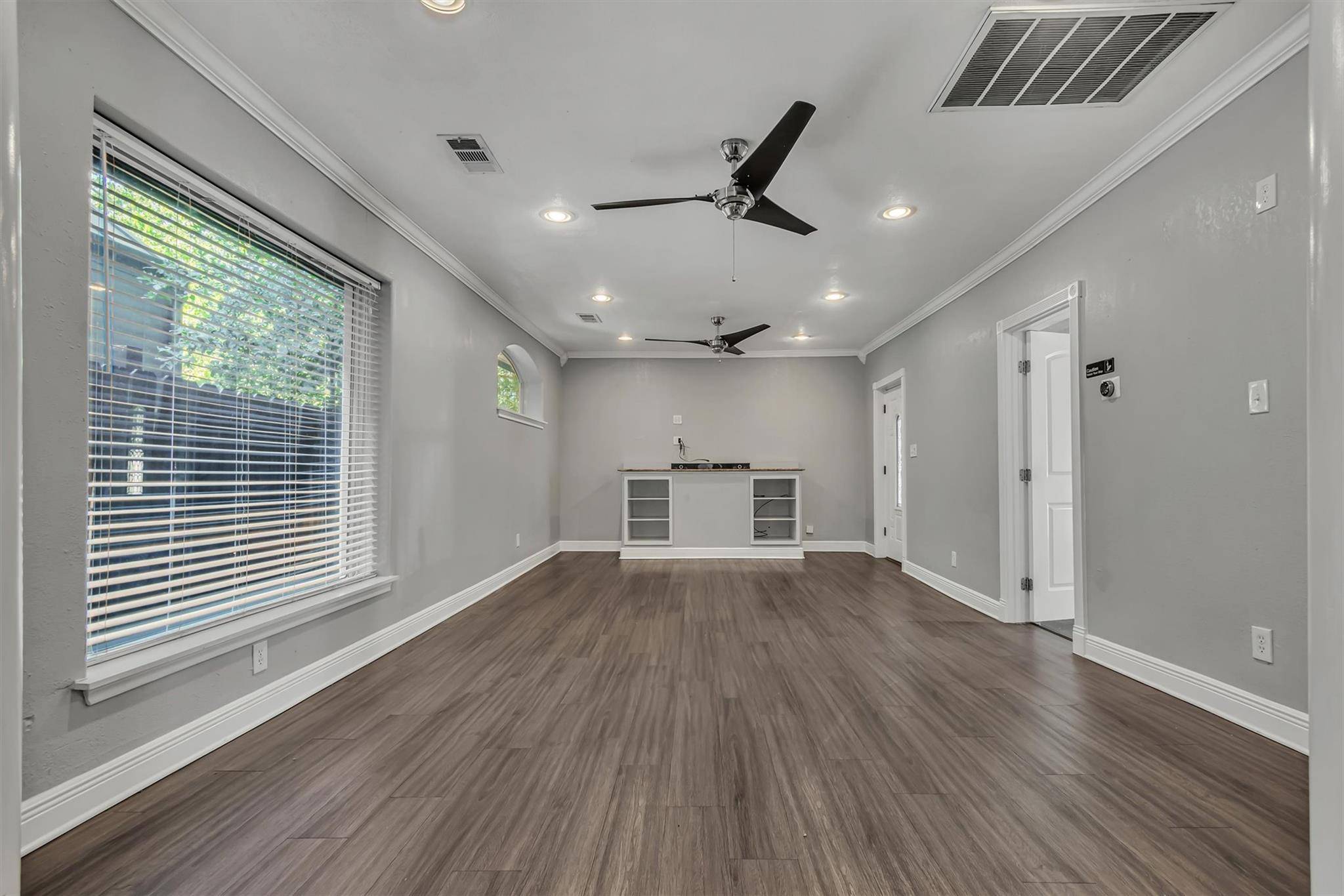 1915 Canterbury ST, Austin, TX 78702