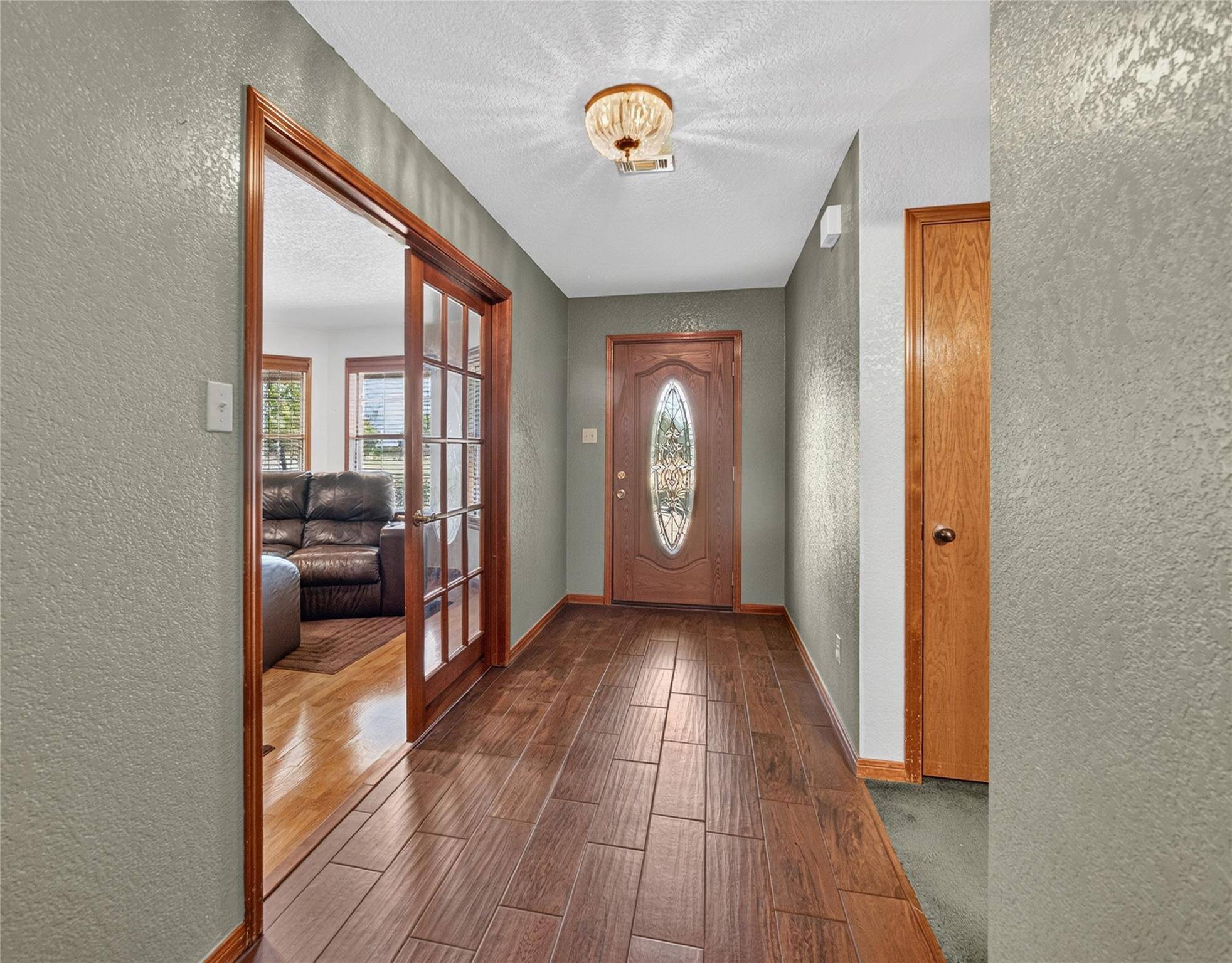 1900 County Road 130, Hutto, TX 78634