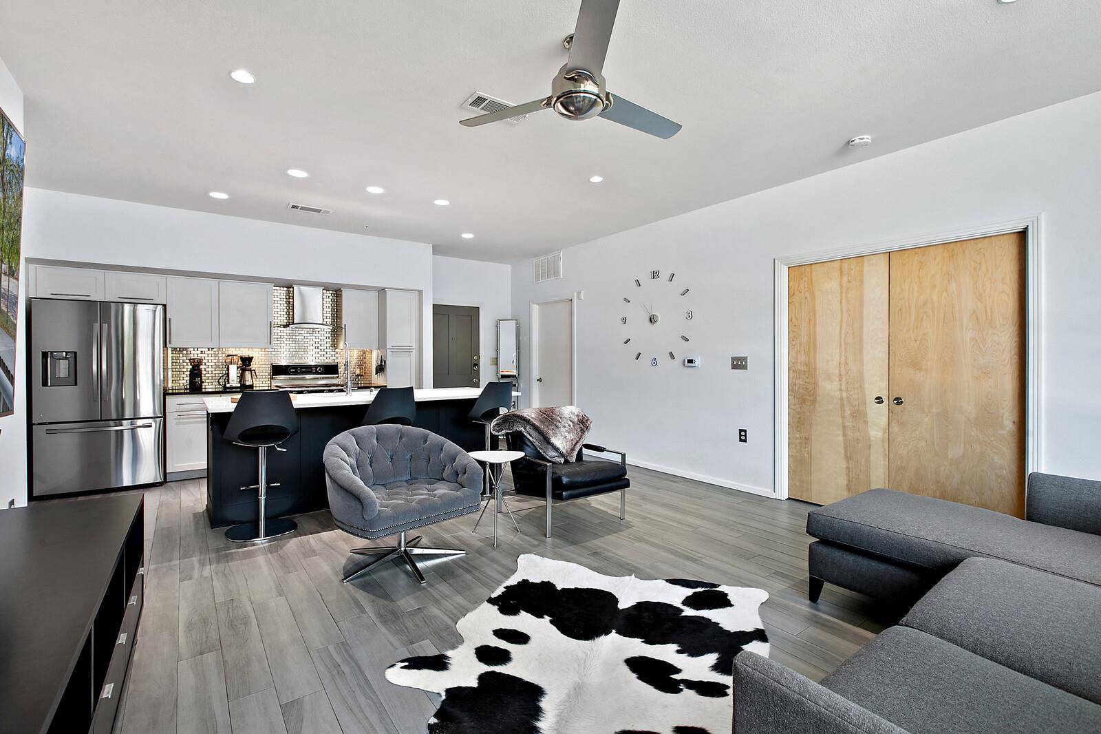 1600 Barton Springs RD #5110, Austin, TX 78704