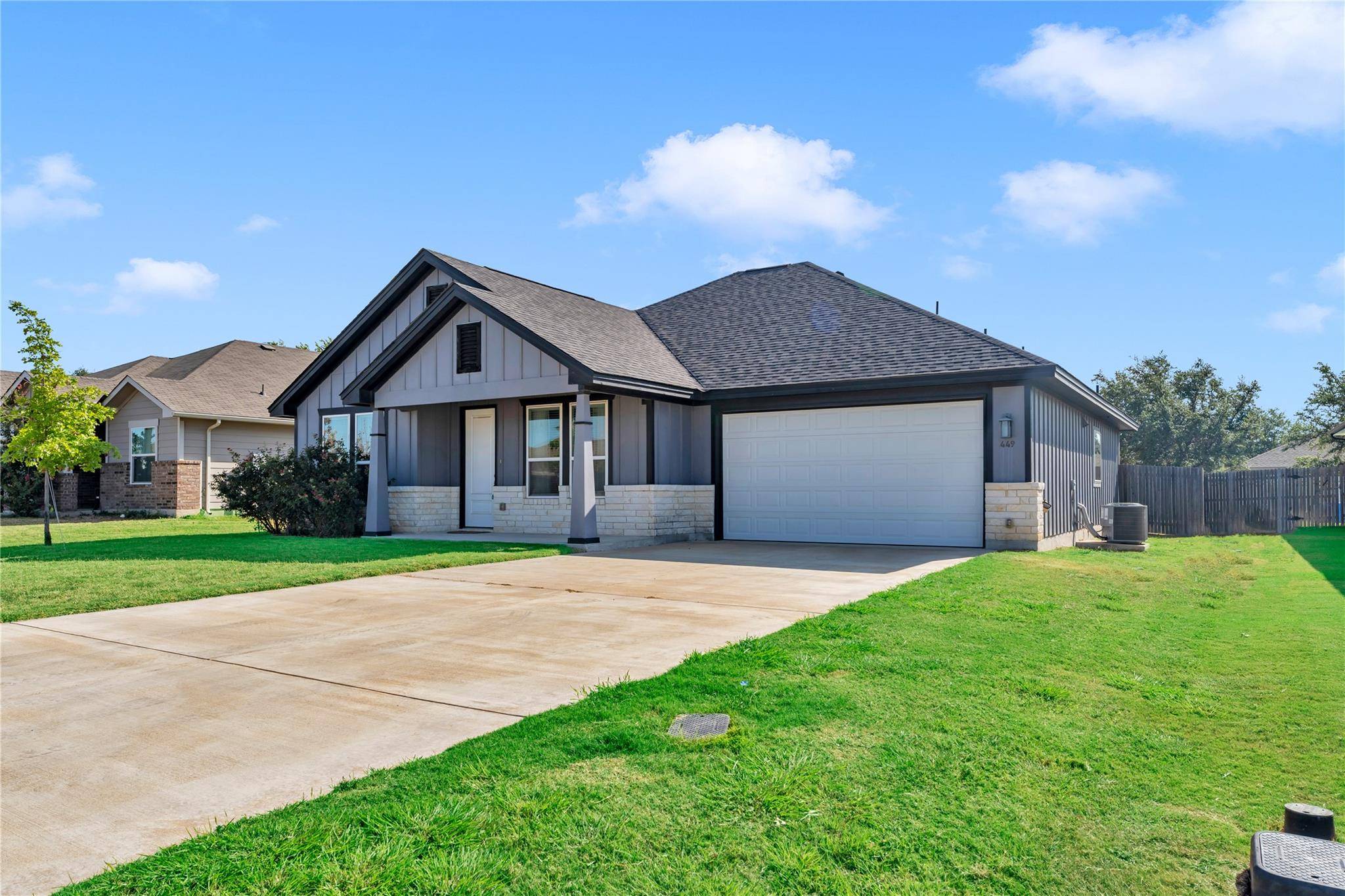 449 Dove TRL, Bertram, TX 78605