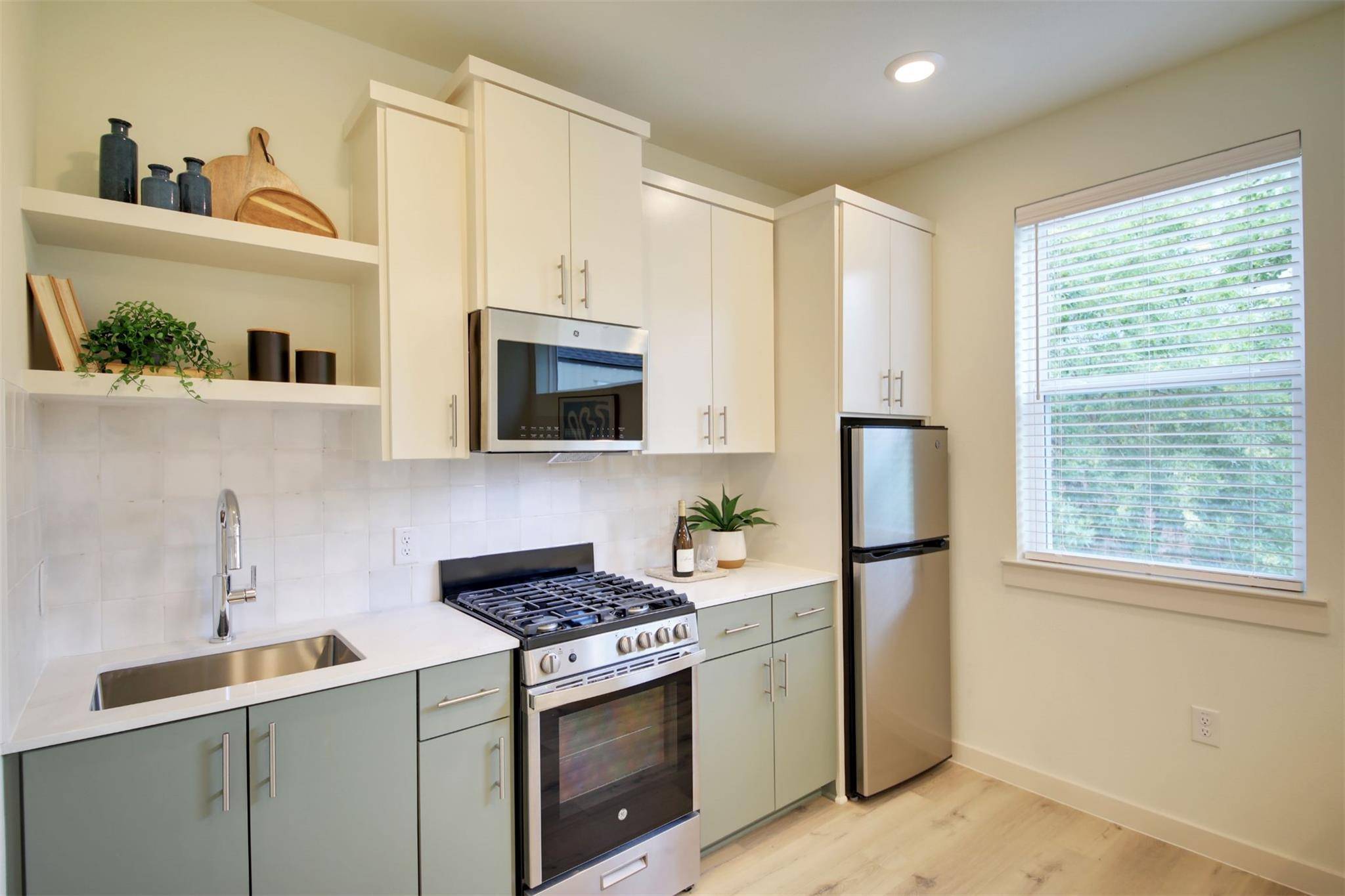 6802 Montana ST #2, Austin, TX 78741