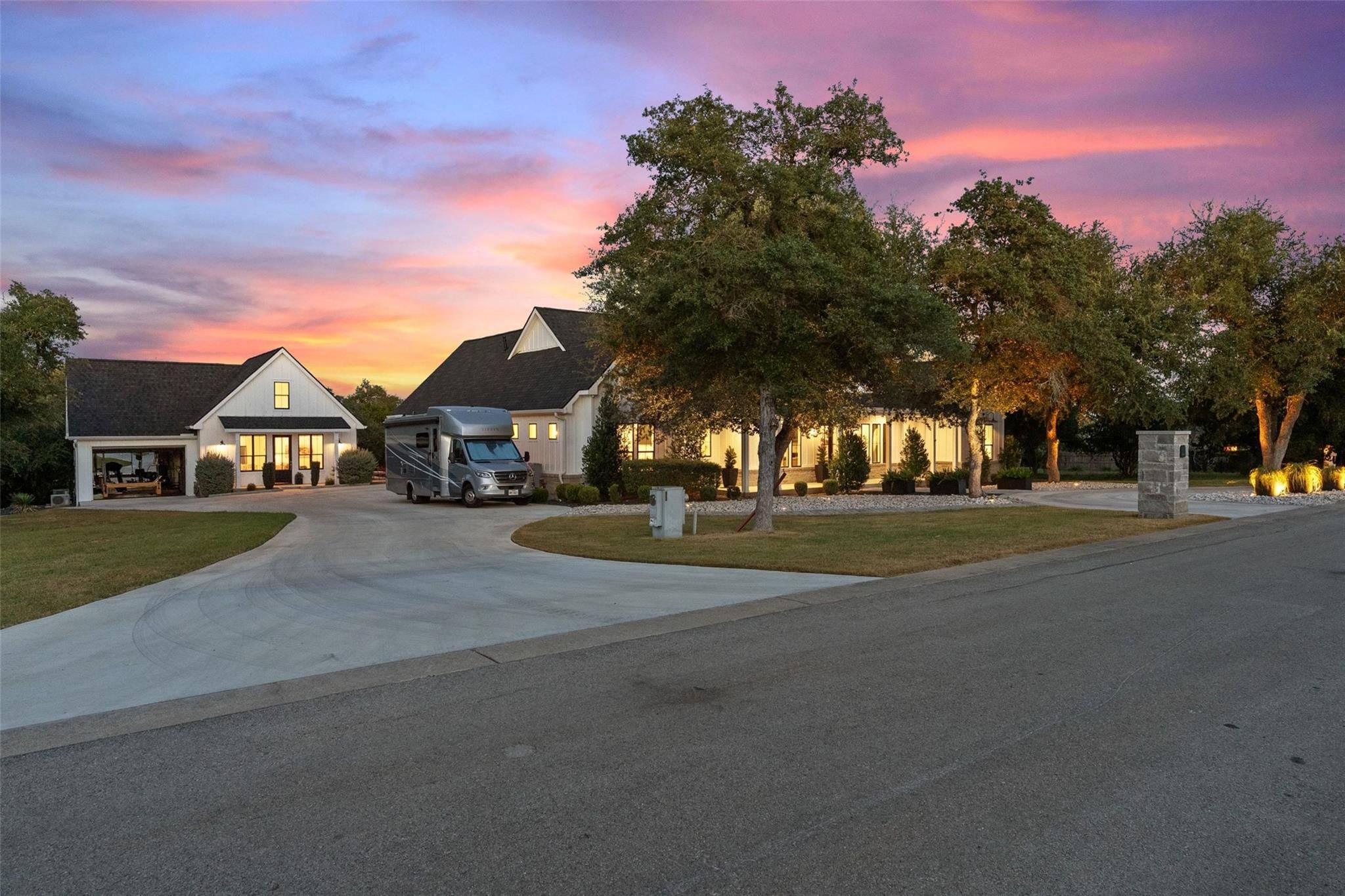 21 Peace Pipe, Wimberley, TX 78676
