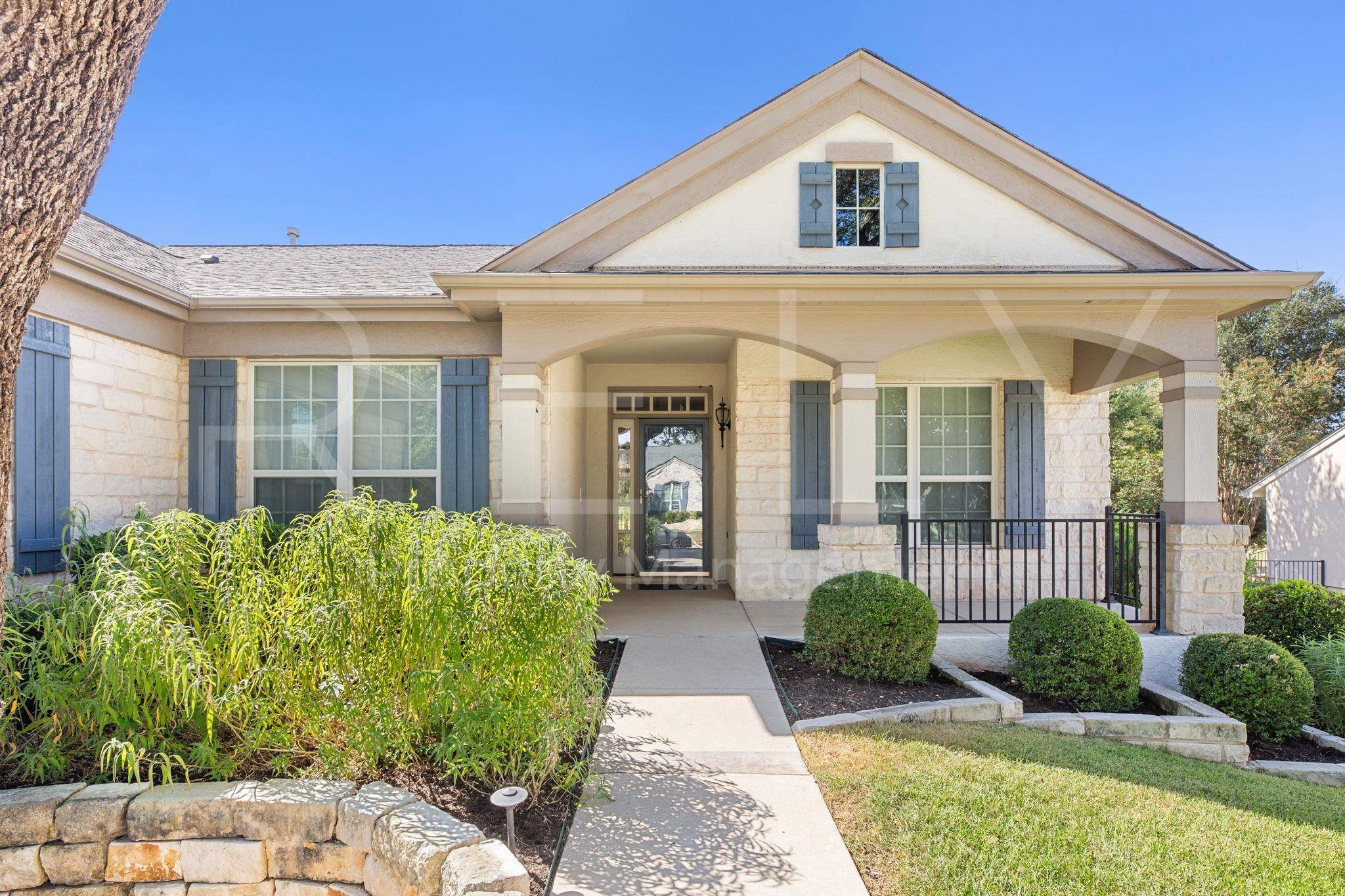 808 Armstrong DR, Georgetown, TX 78633