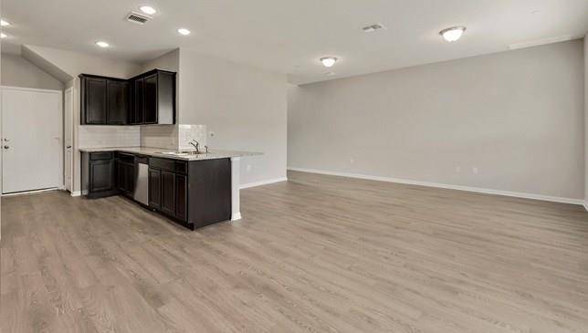 516 E Slaughter LN #1503, Austin, TX 78744
