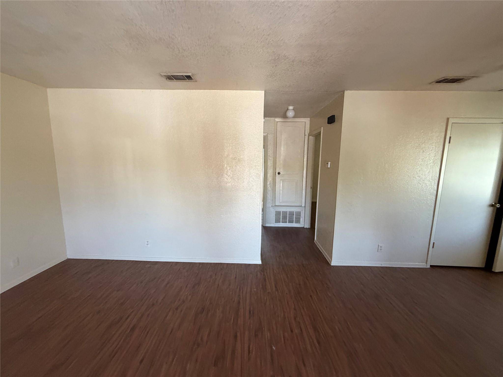 2203 Leah CV #D, Austin, TX 78748