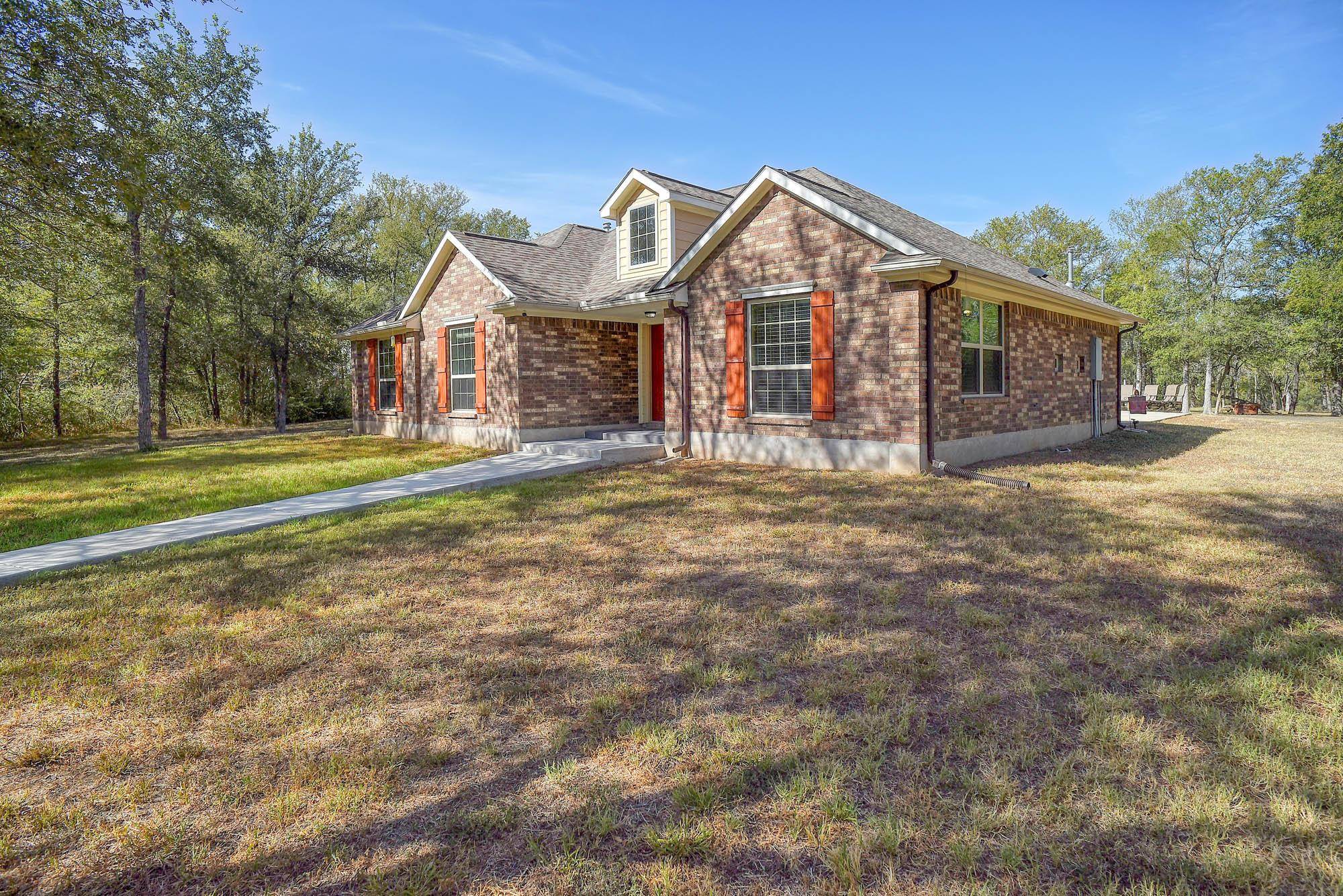 384 Pope Bend RD N, Cedar Creek, TX 78612
