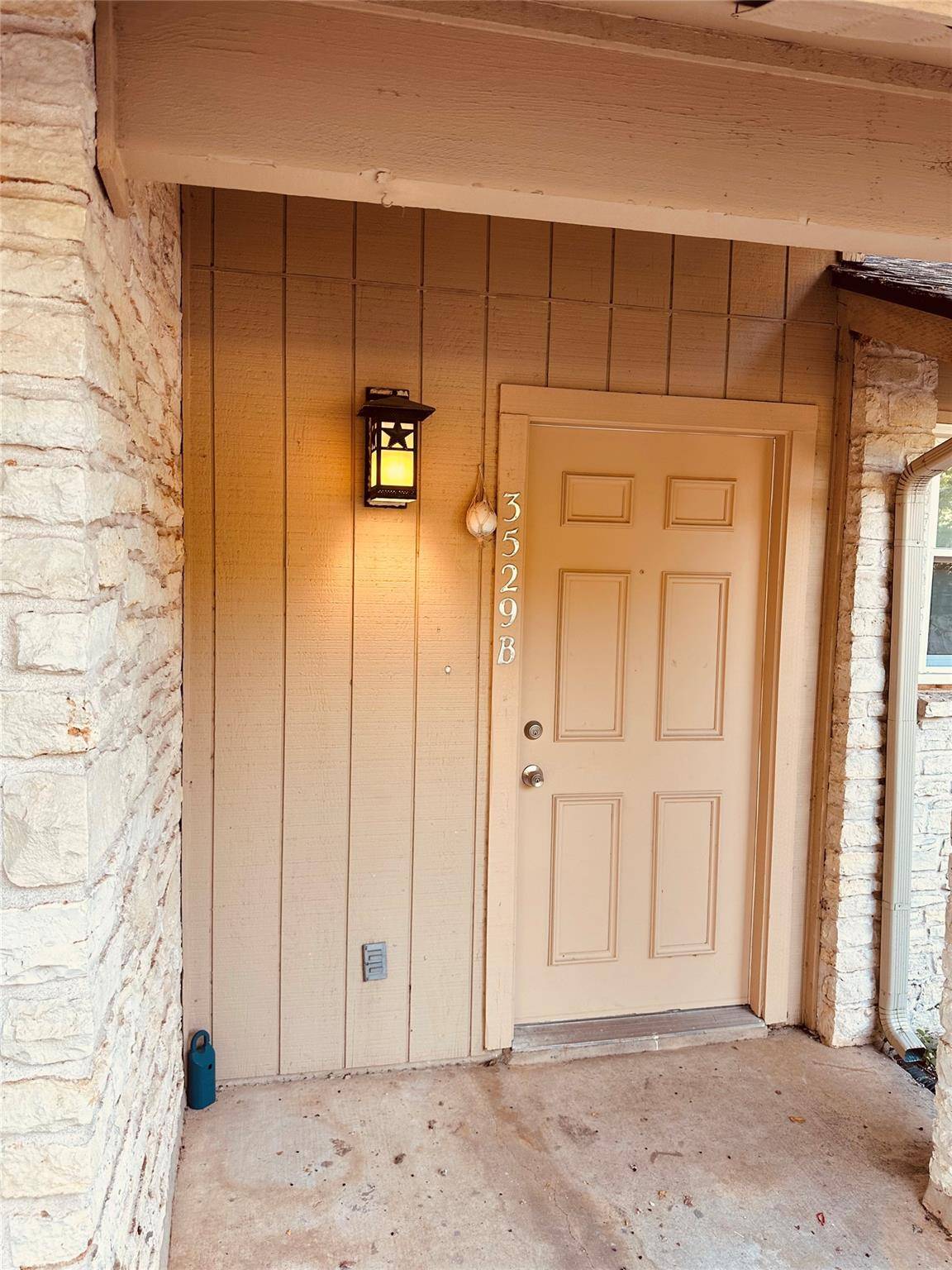 3529 North Hills DR #B, Austin, TX 78731