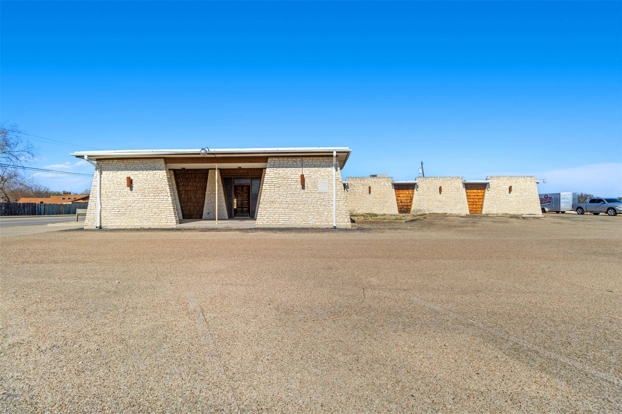 2900 Trimmier RD, Killeen, TX 76542