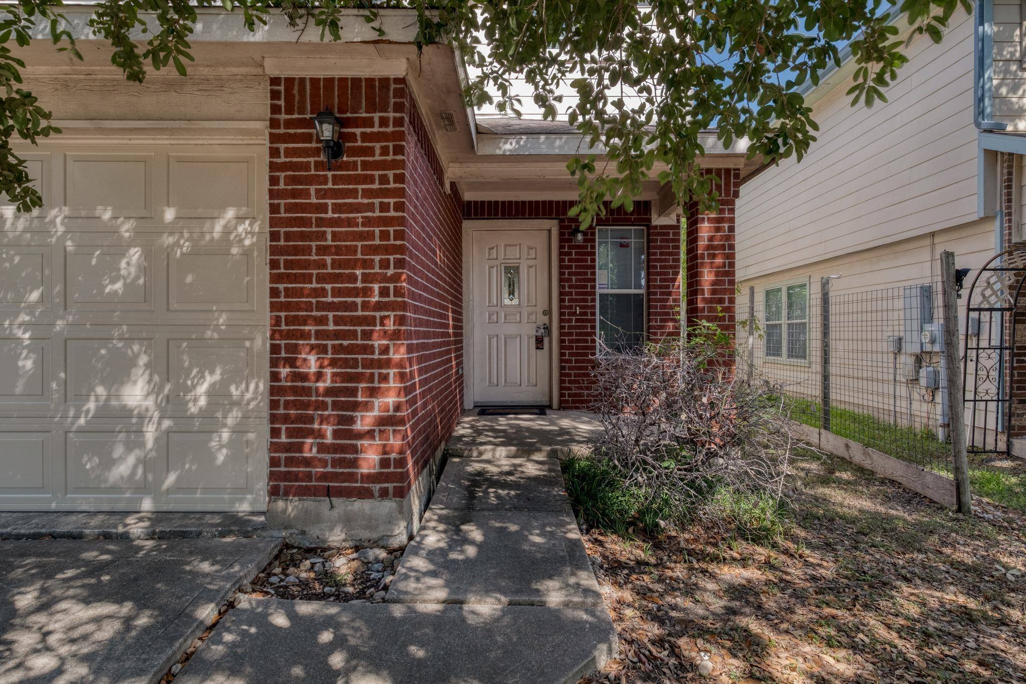 7412 Cayenne LN, Austin, TX 78741
