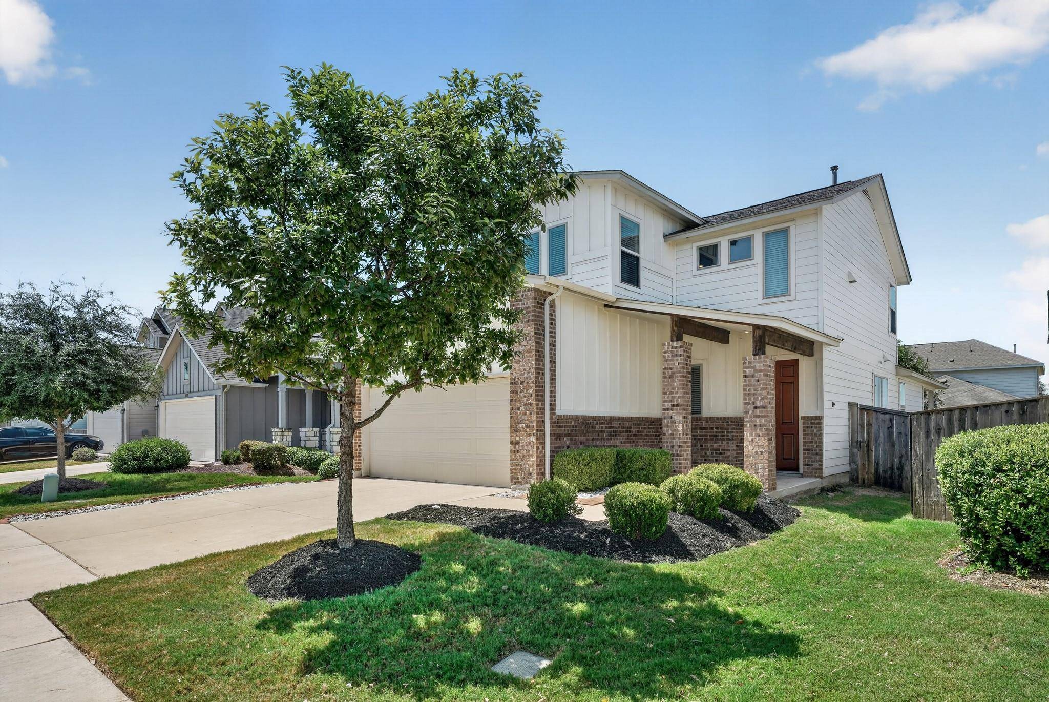 8107 Cottage Rose DR, Austin, TX 78744