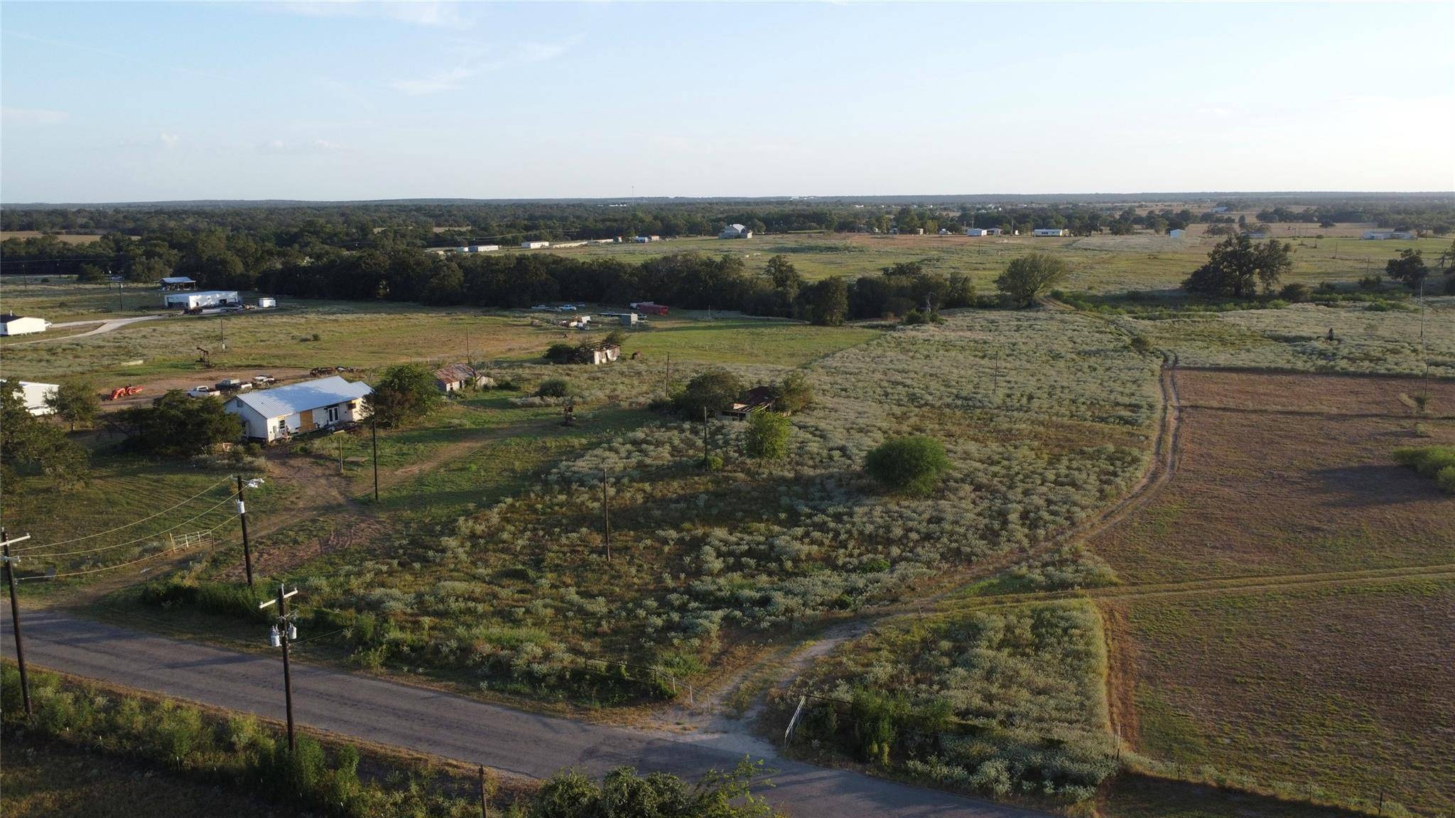 6447 Gander Slough RD, Kingsbury, TX 78638