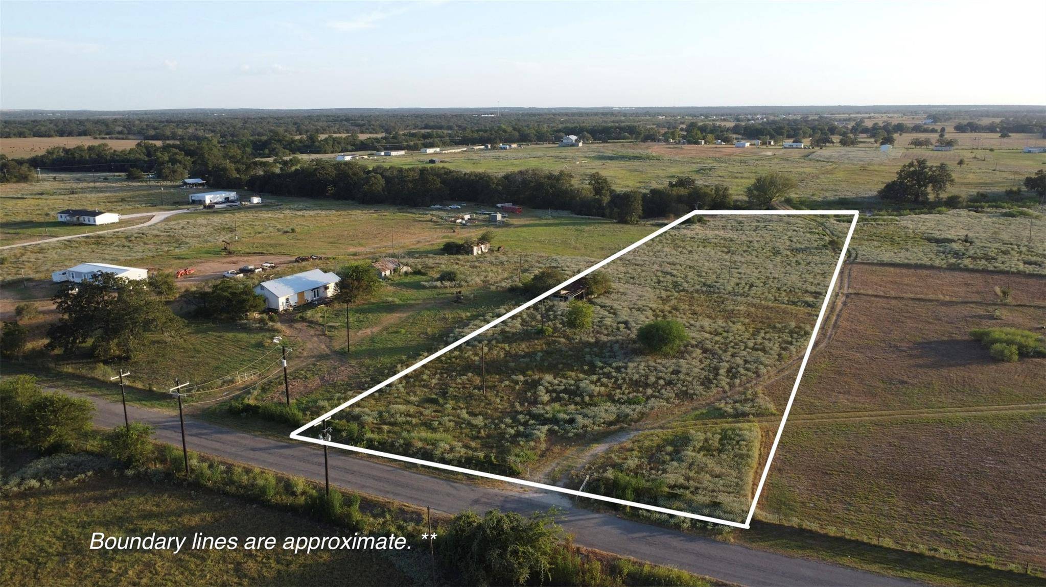 6447 Gander Slough RD, Kingsbury, TX 78638