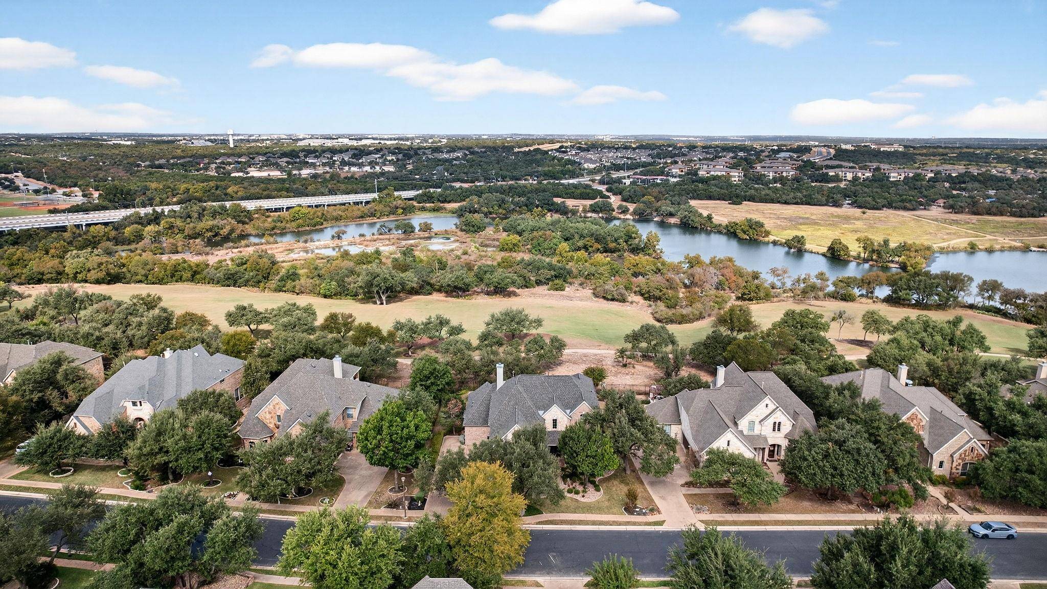 10500 Avery Club DR #10, Austin, TX 78717
