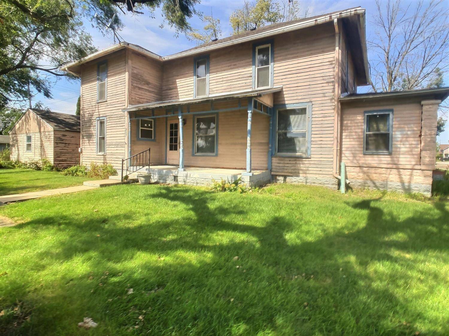 207 E North Street, Boswell, IN 47921