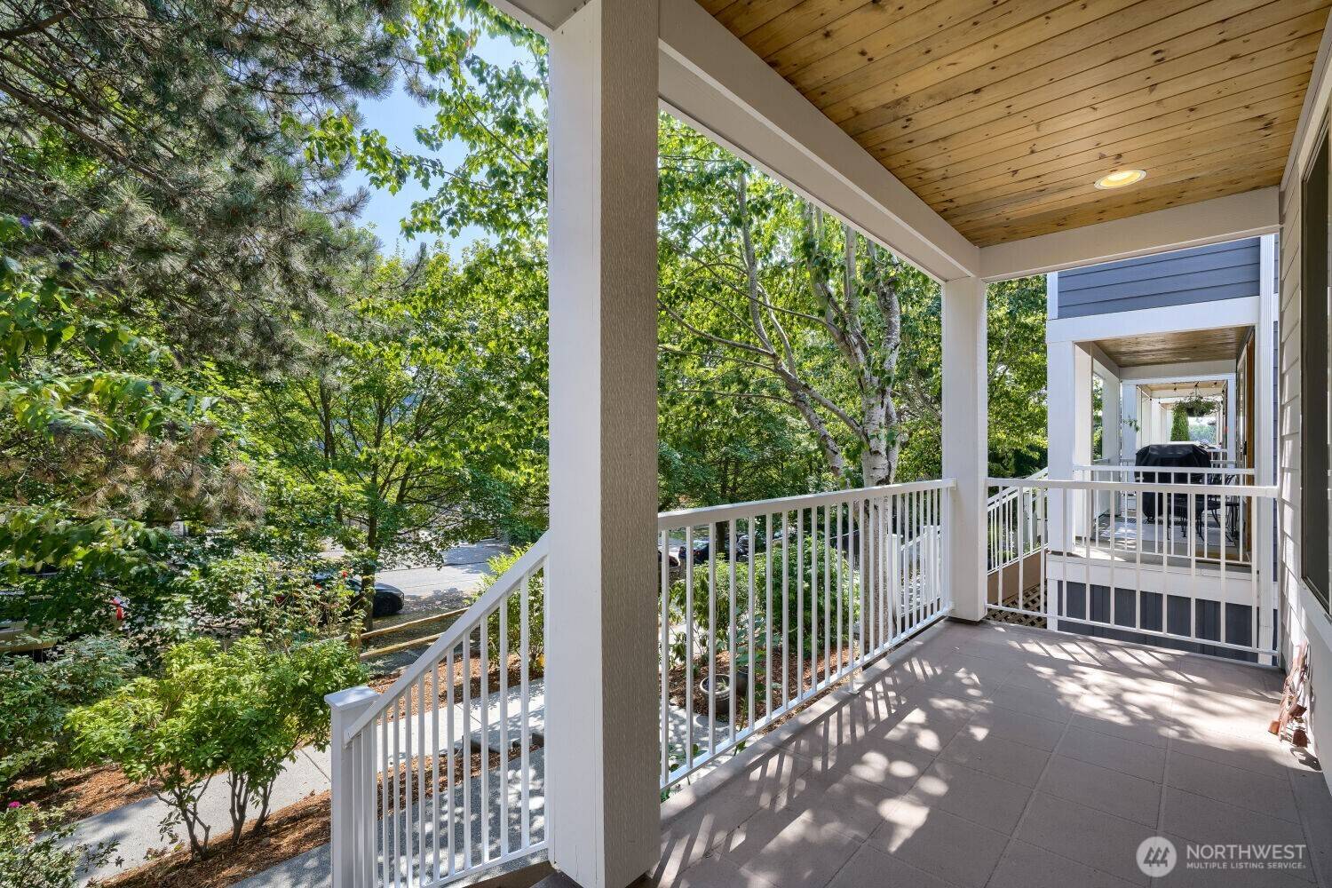 4407 40th AVE SW, Seattle, WA 98116