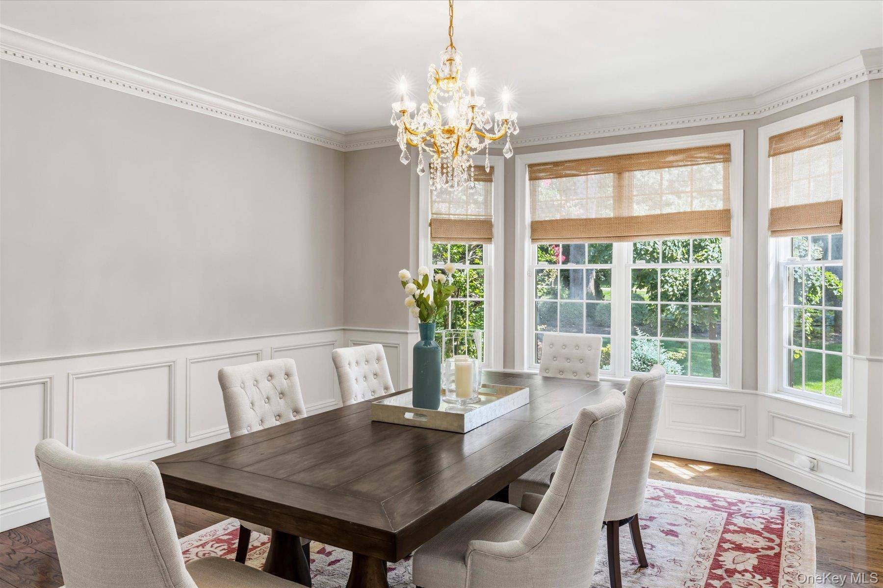 3 Spring Bay LN, Lloyd Harbor, NY 11743