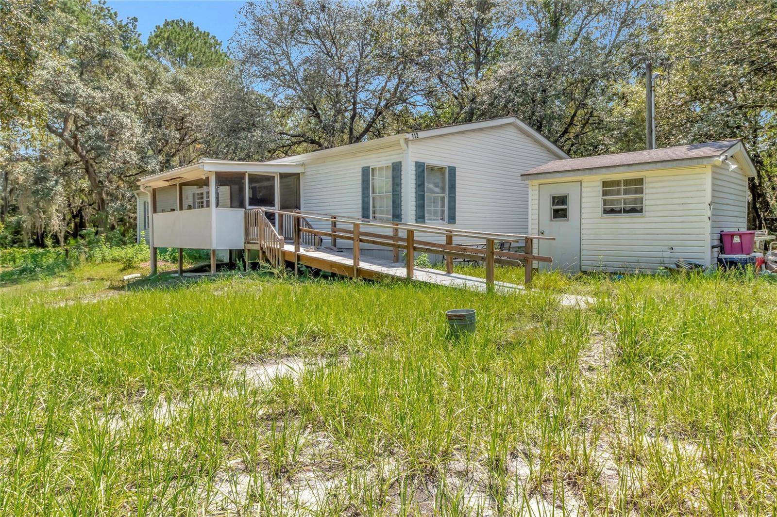 110 HOLLISTER SCHOOL RD, Palatka, FL 32177