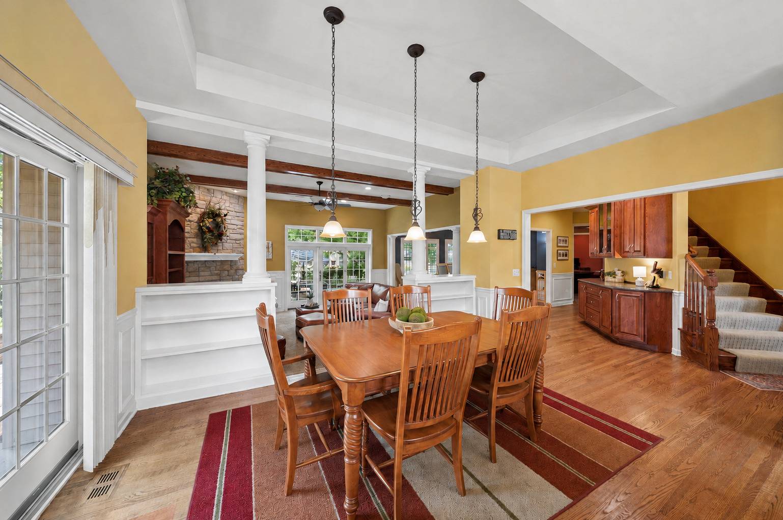 415 Ranch RD, Wheaton, IL 60187