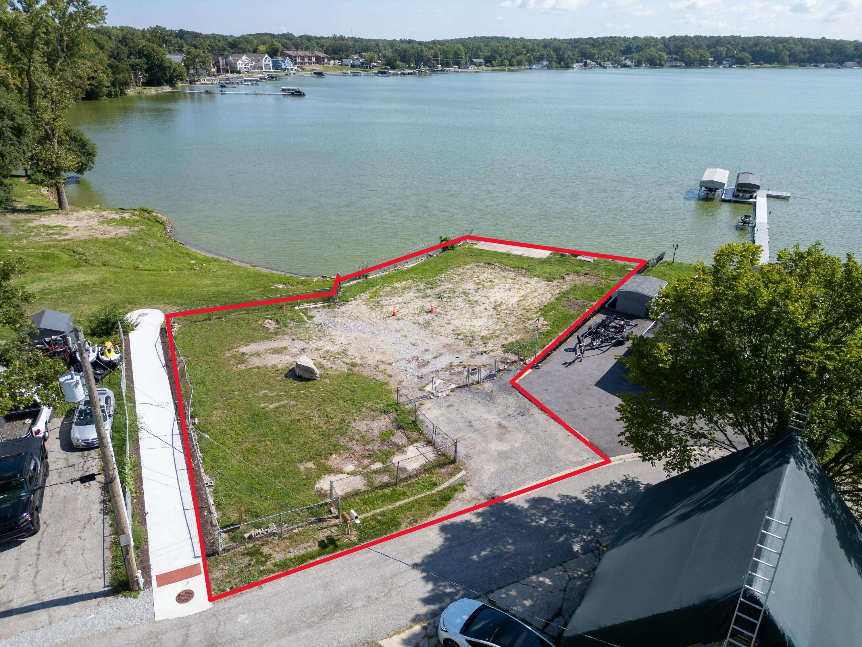 13043 Polk Street, Cedar Lake, IN 46303