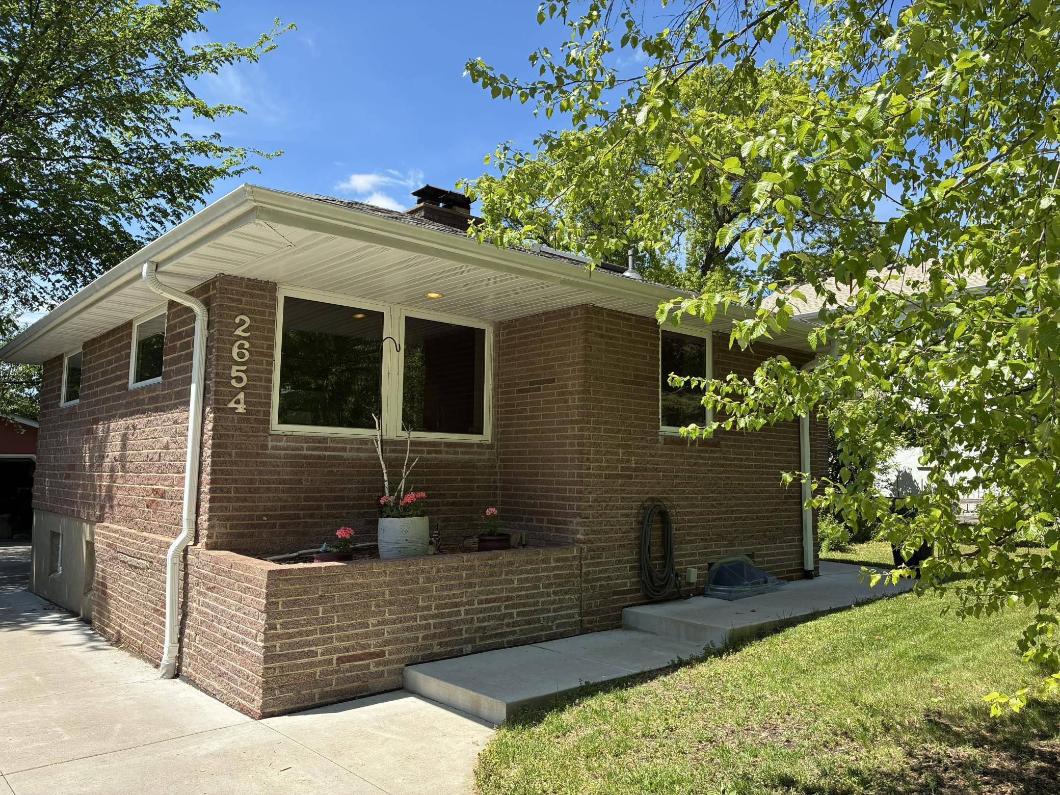 2654 Xenwood AVE S, Saint Louis Park, MN 55416