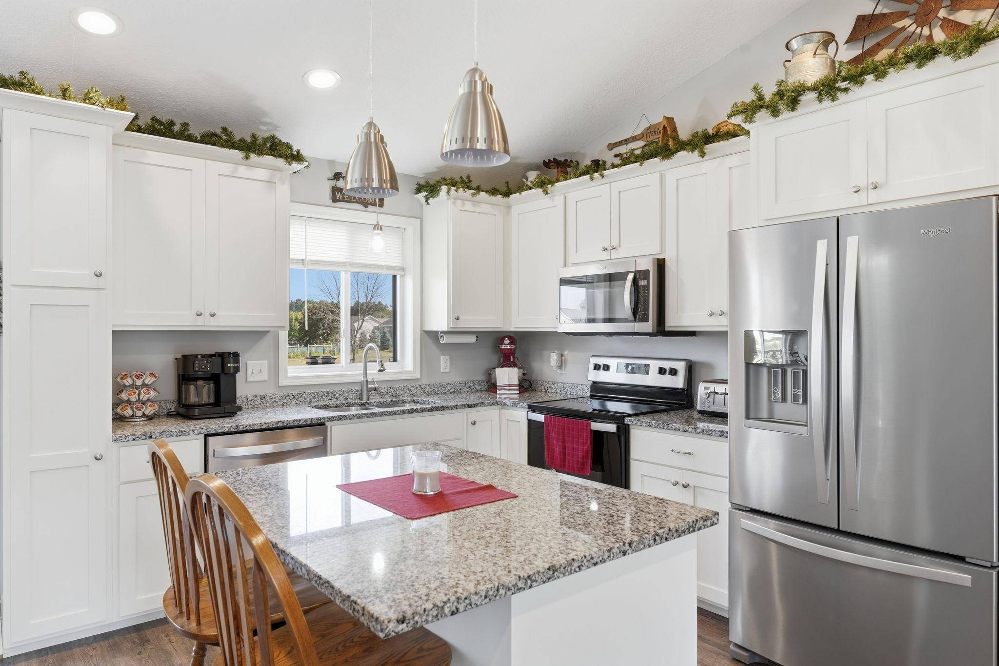 1381 Pheasant RUN, New Richmond, WI 54017