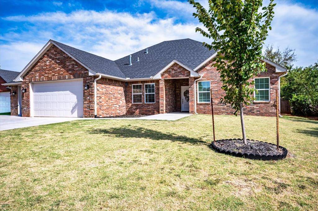 1523 W Diamond WAY, Mustang, OK 73064