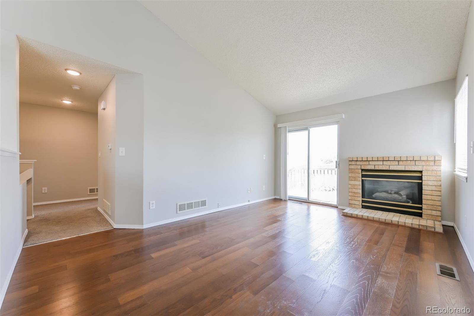 4272 S Ireland CT, Aurora, CO 80013