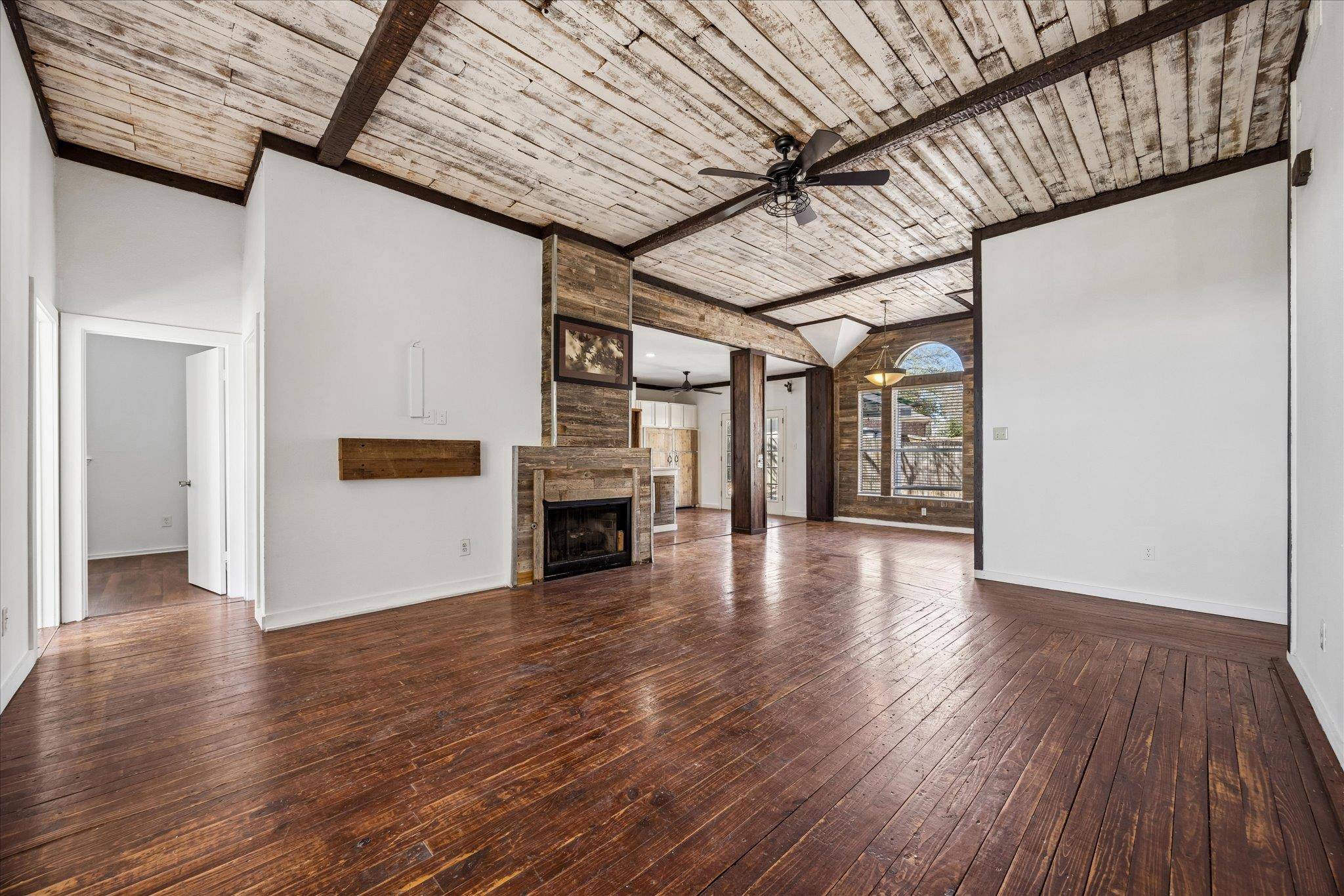 6502 Bramber LN, Austin, TX 78754