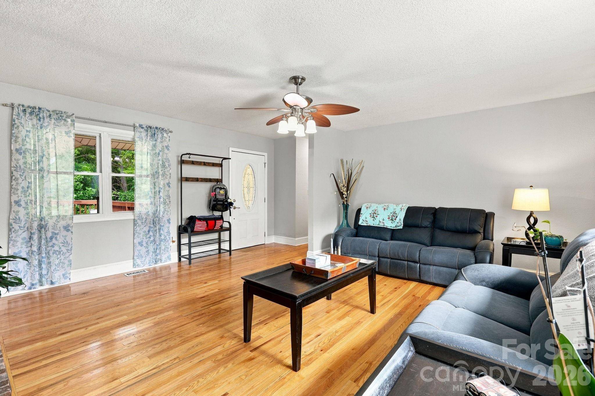 260 Justice Ridge RD, Candler, NC 28715