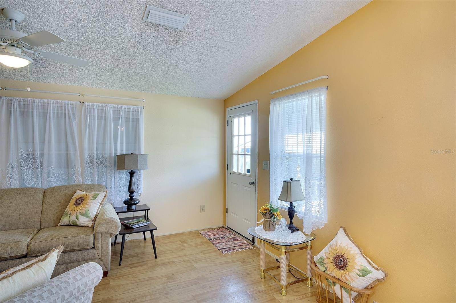 2062 CHAMPION ST, Sarasota, FL 34231