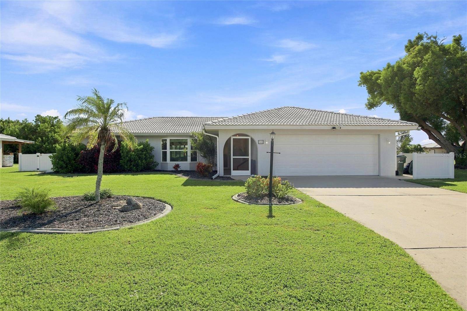 302 DEGAS DR, Nokomis, FL 34275