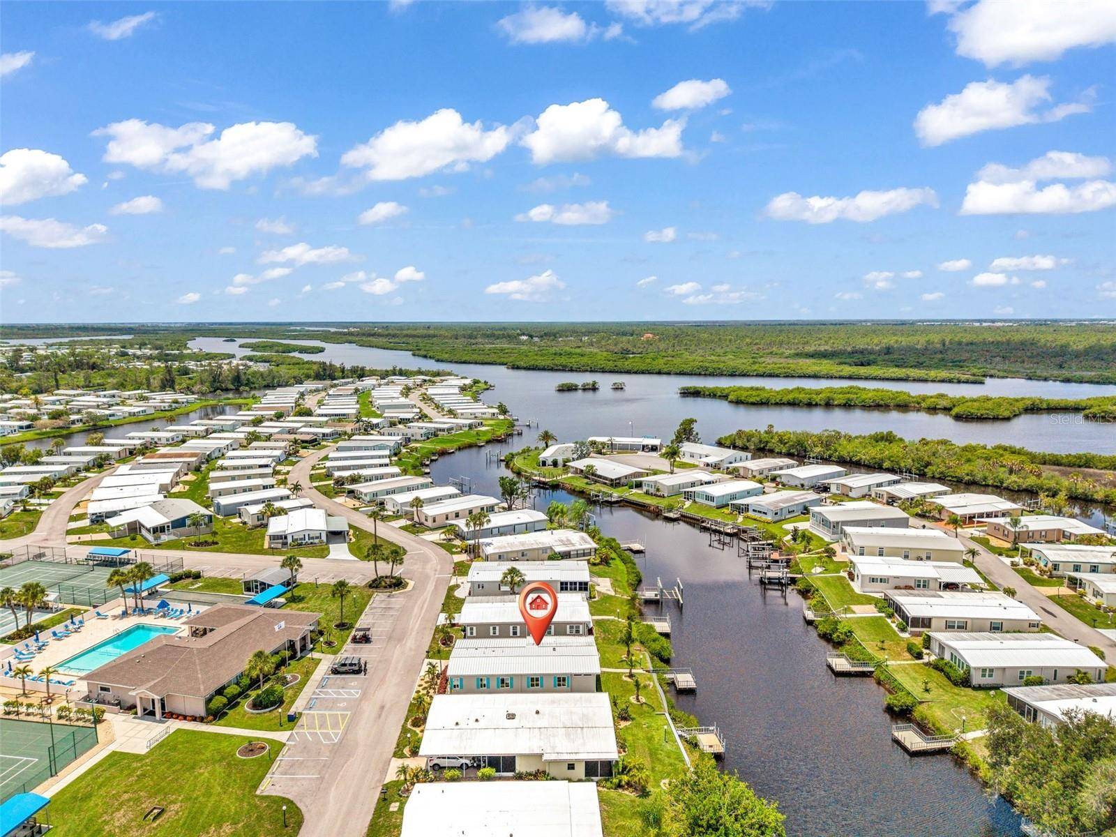 114 MARTINIQUE RD, North Port, FL 34287
