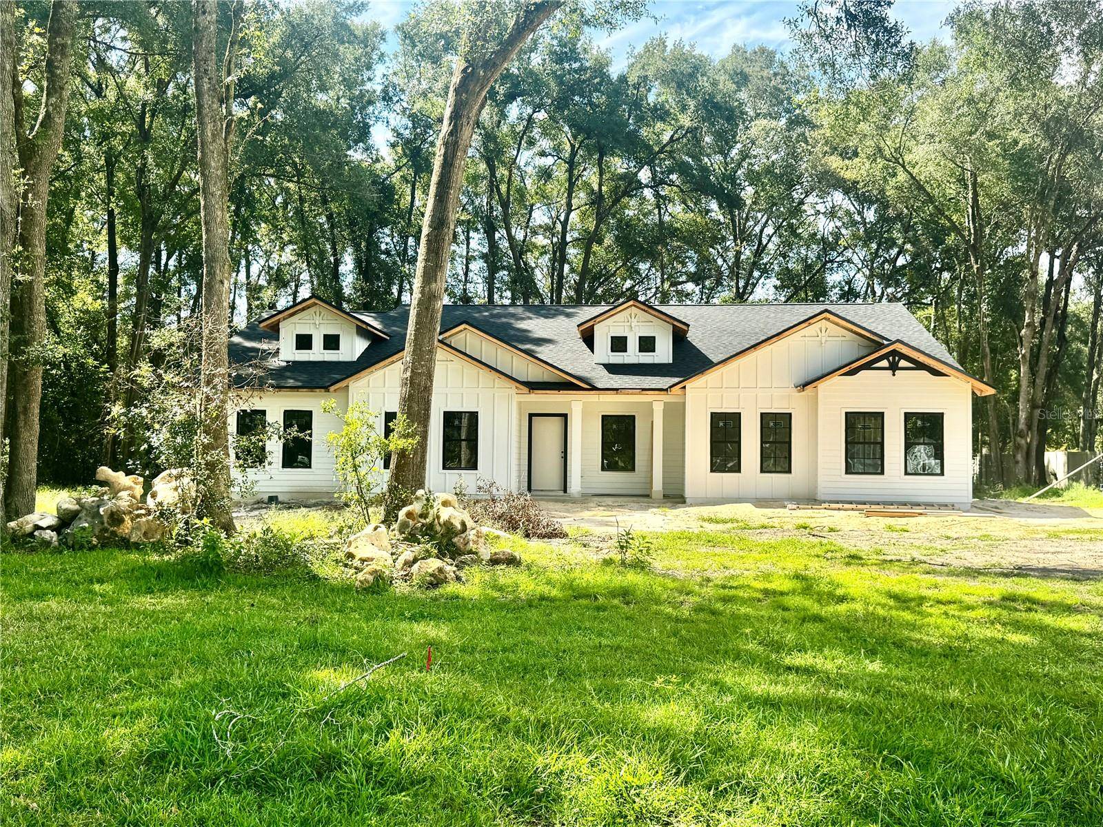 23161 NW 183RD LN, High Springs, FL 32643