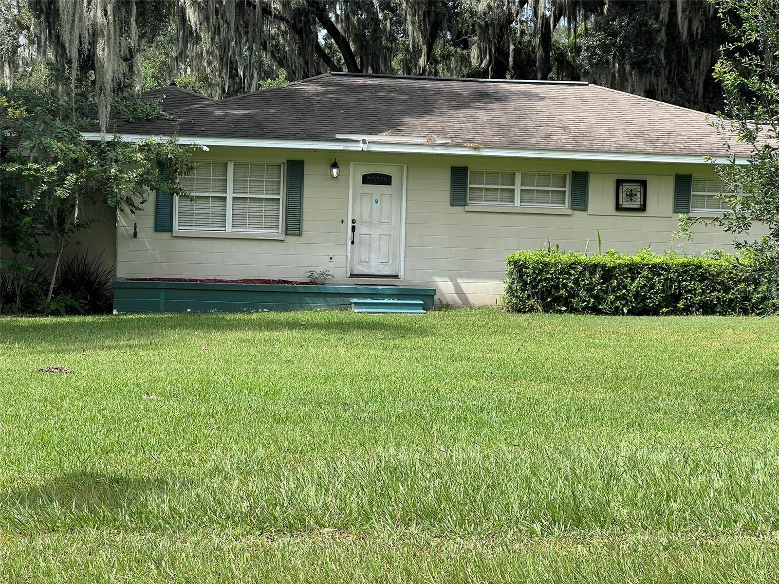 315 W CARTER RD, Lakeland, FL 33813
