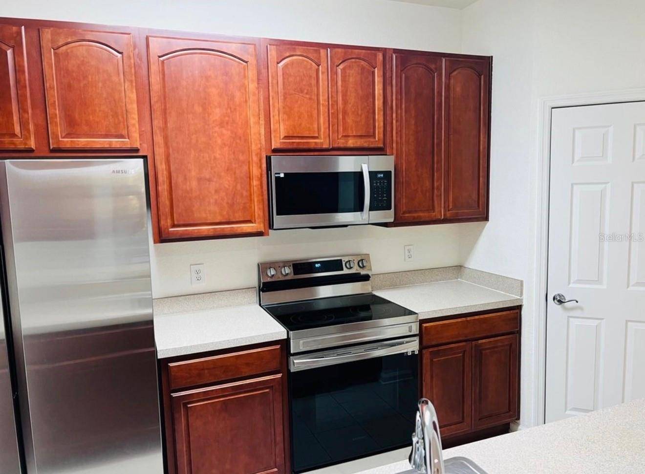 8775 SARTORI ST #301, Orlando, FL 32829
