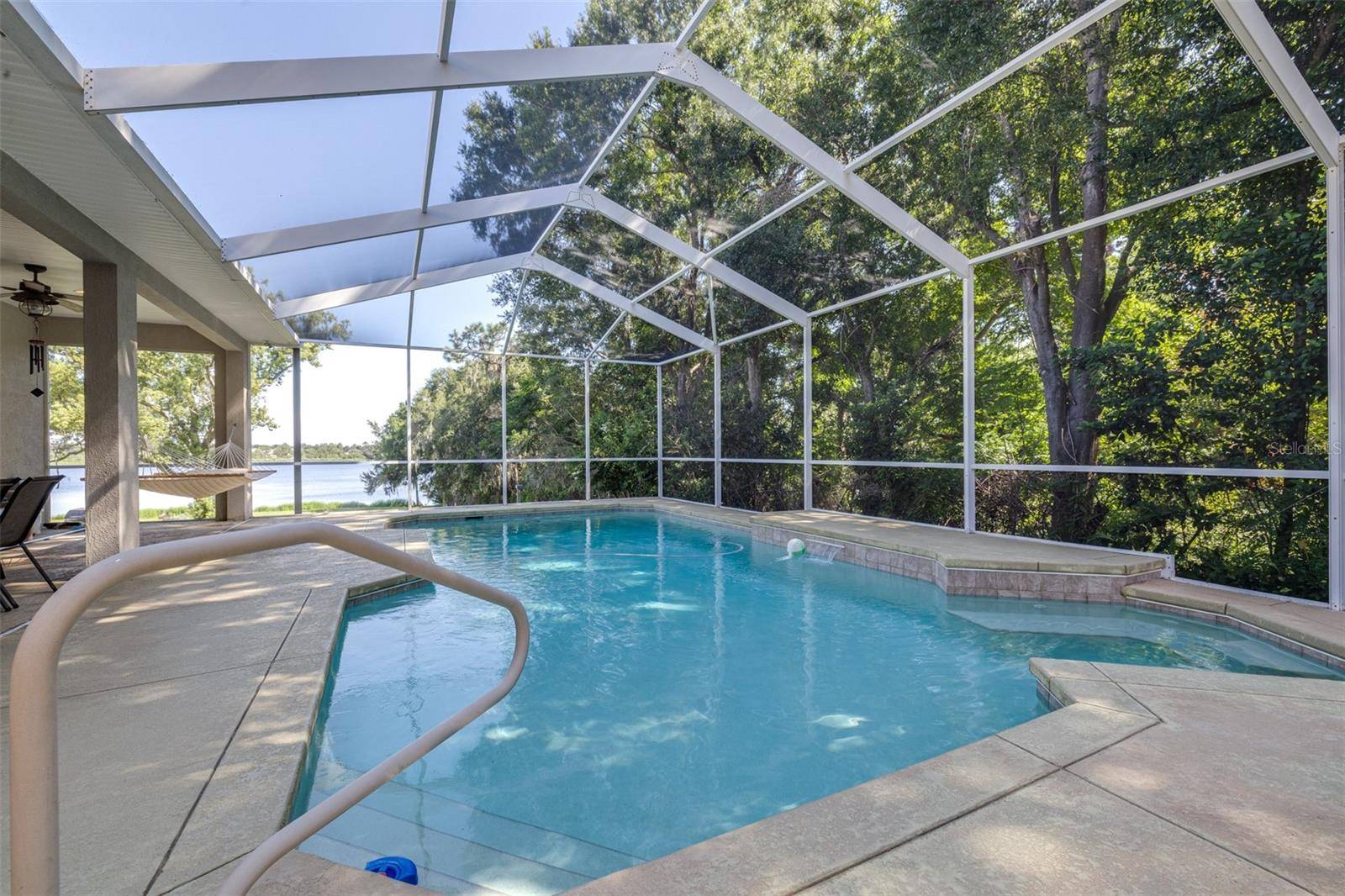 1016 S LAKE MARIAM DR, Winter Haven, FL 33884