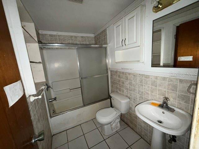 1050 BEACH LN, Winter Haven, FL 33880