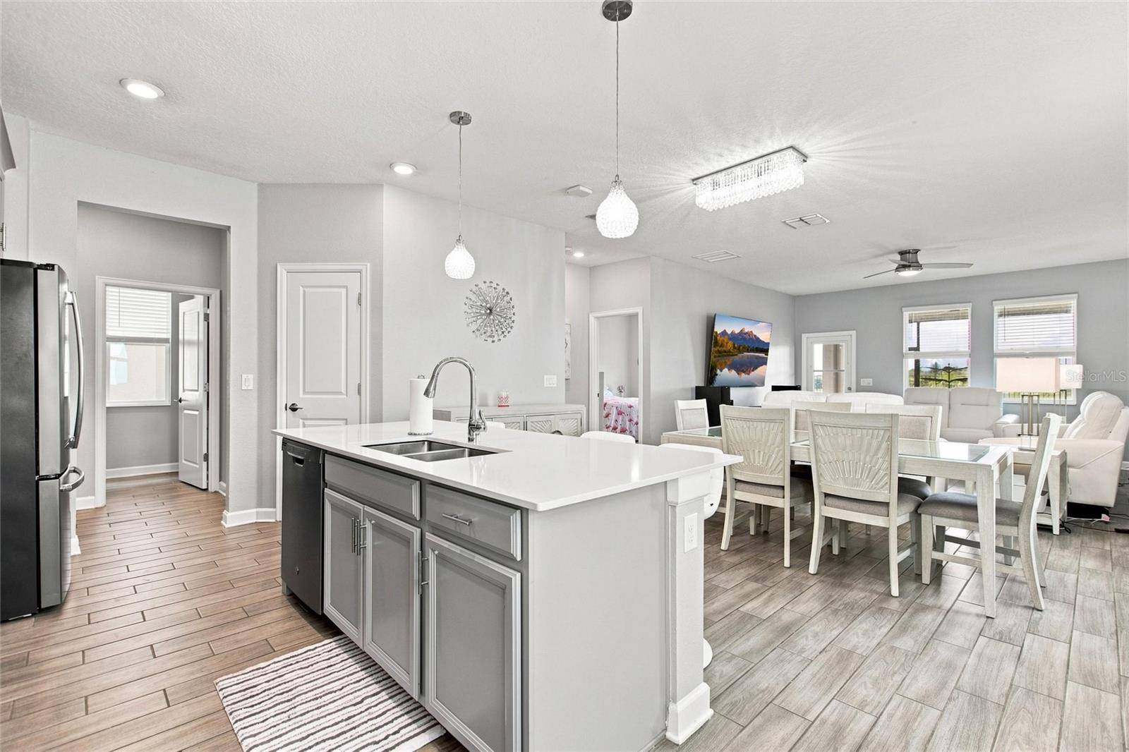 1148 TRAPPERS TRAIL LOOP, Davenport, FL 33896