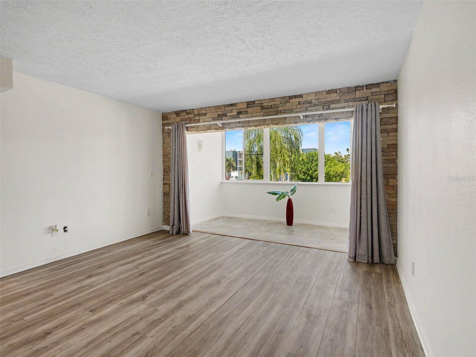2300 AARON ST #208, Port Charlotte, FL 33952
