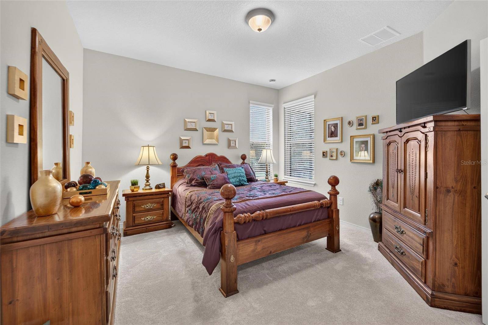 428 SENECA FALLS DR, Apollo Beach, FL 33572