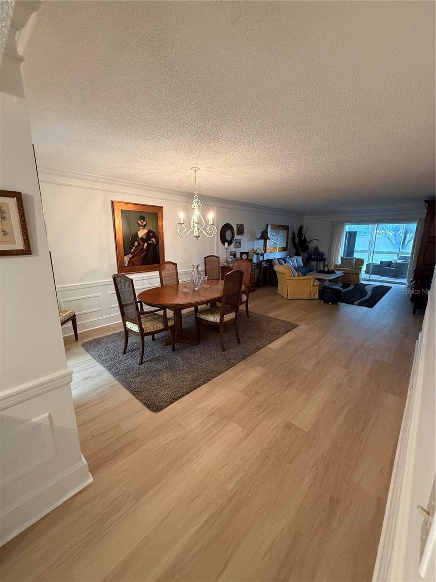 131 BLUFF VIEW DR #104, Belleair Bluffs, FL 33770