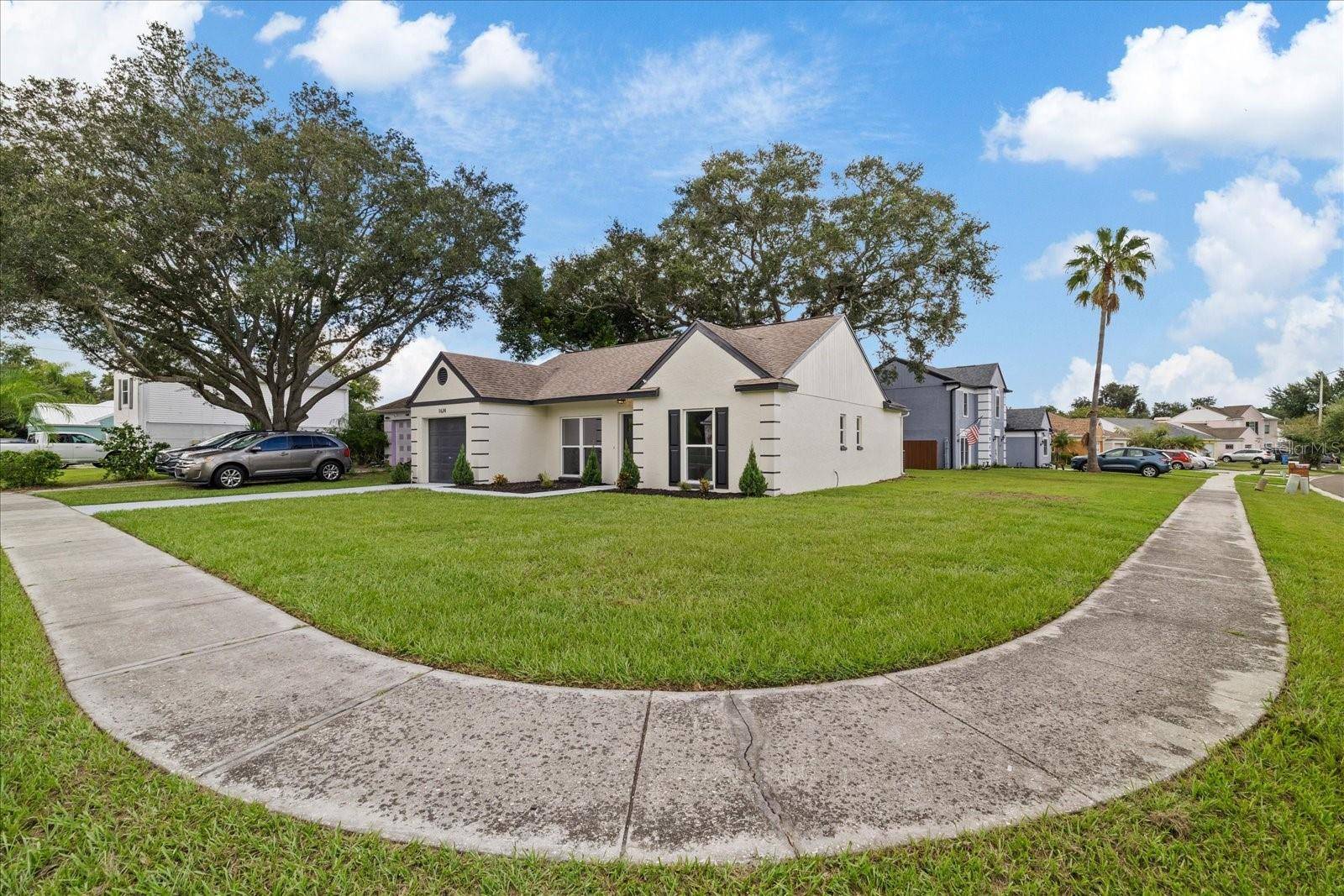 1634 CROSSRIDGE DR, Brandon, FL 33510
