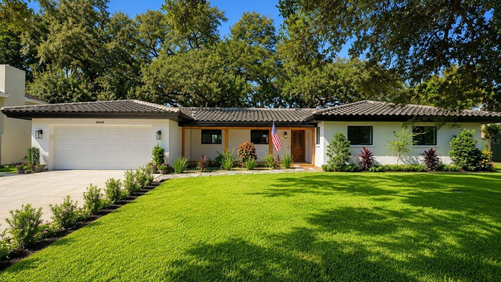 2218 HENNESEN DR, Clearwater, FL 33764