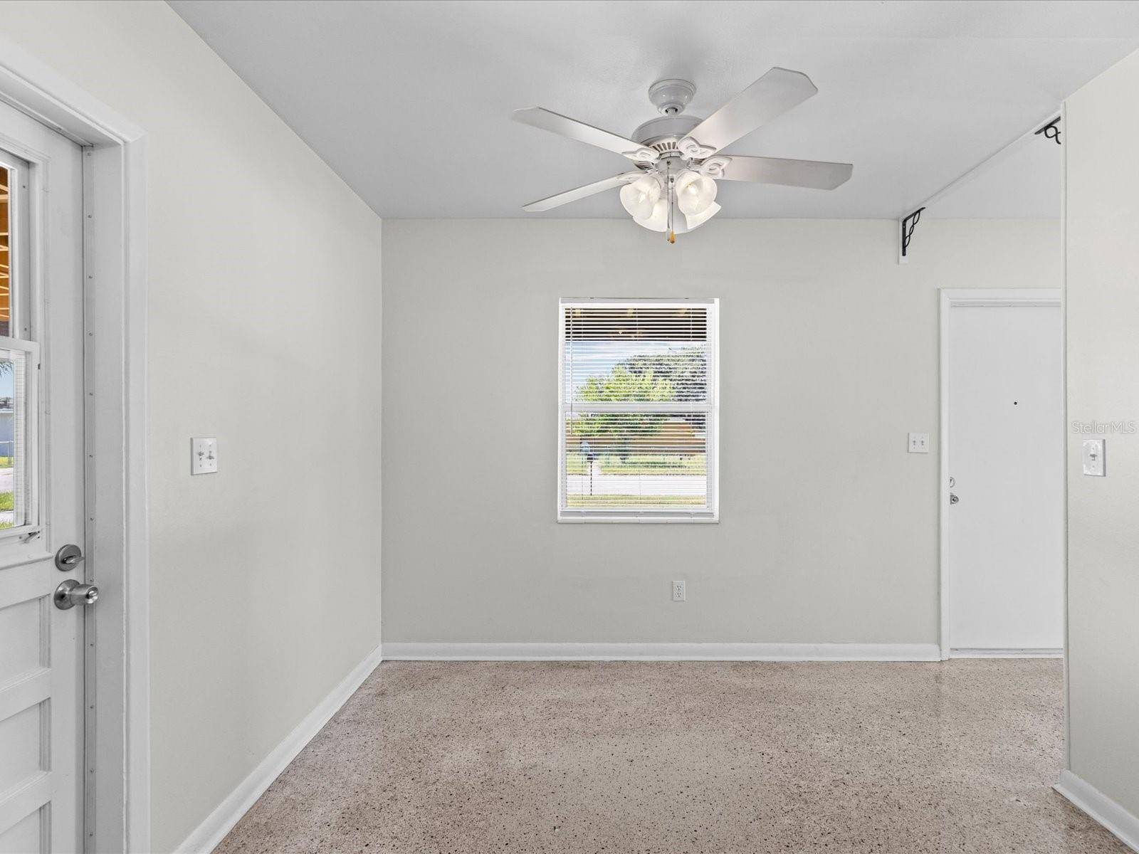 7002 THRASHER DR, Tampa, FL 33610