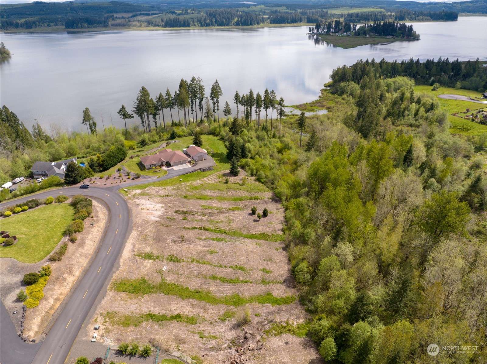 249 Basswood DR, Silverlake, WA 98645