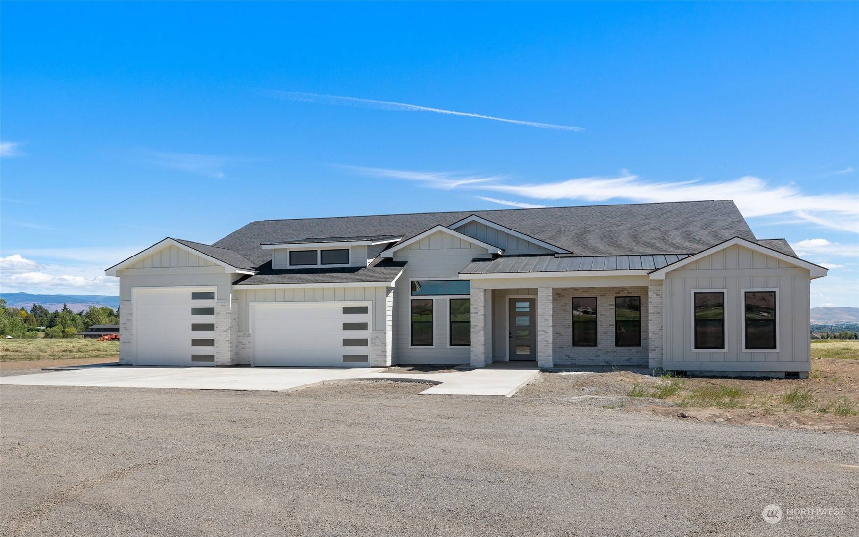 861 Waterbrook LN, Ellensburg, WA 98926