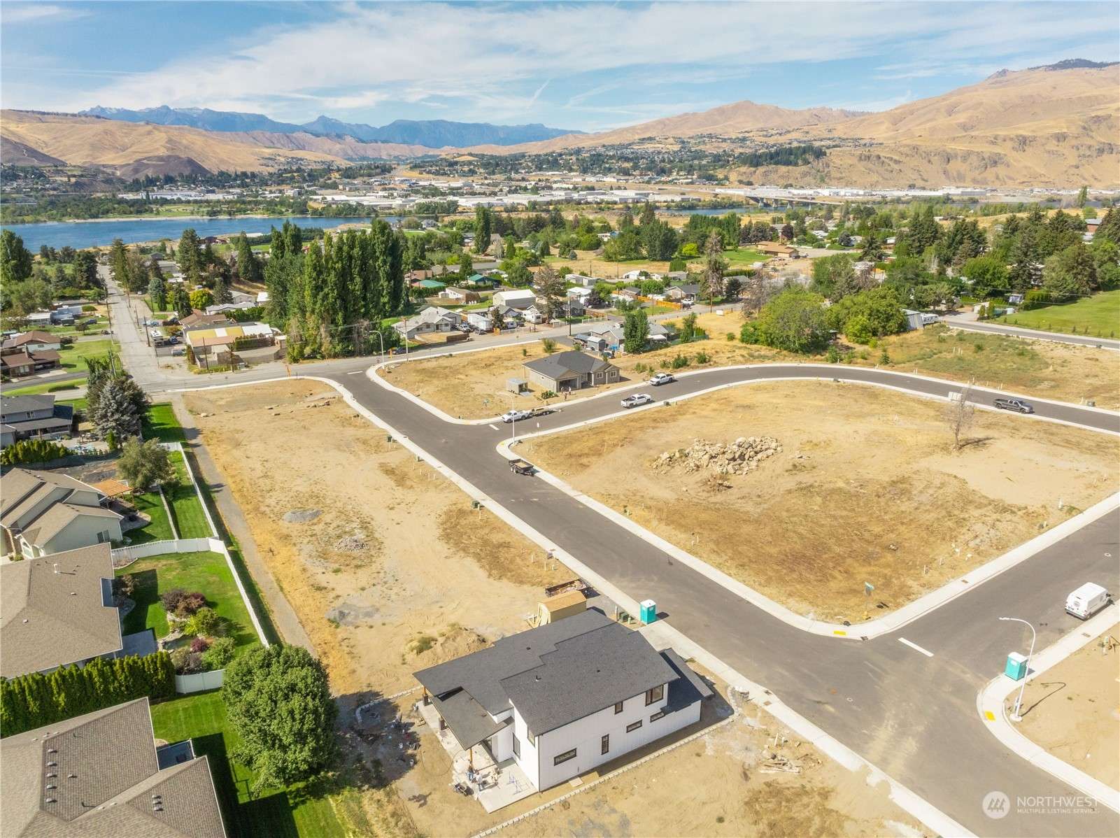 3230 NW Chadwick (Lot 26) LOOP, East Wenatchee, WA 98802