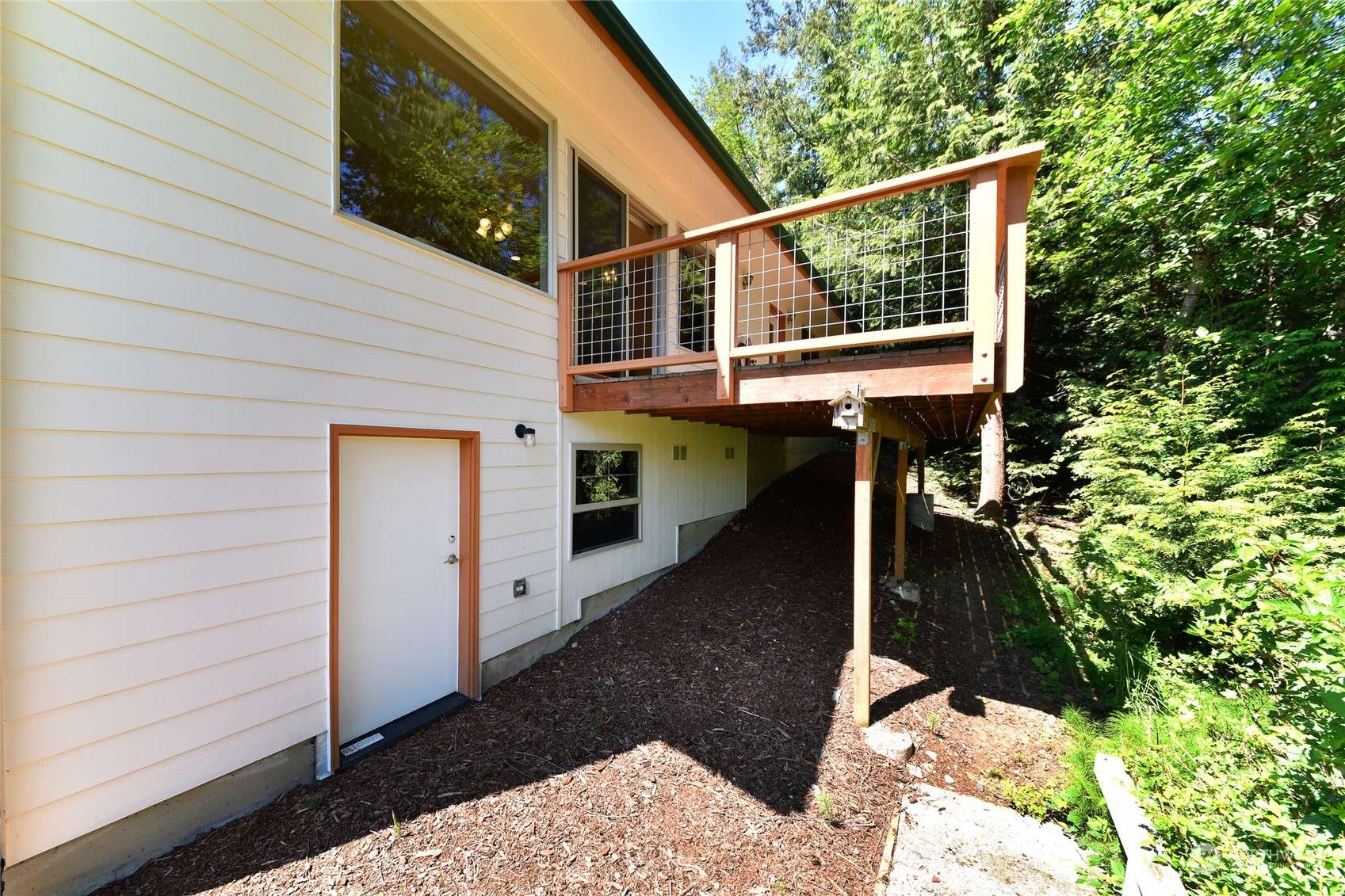 2940 Cedar AVE, Lummi Island, WA 98262
