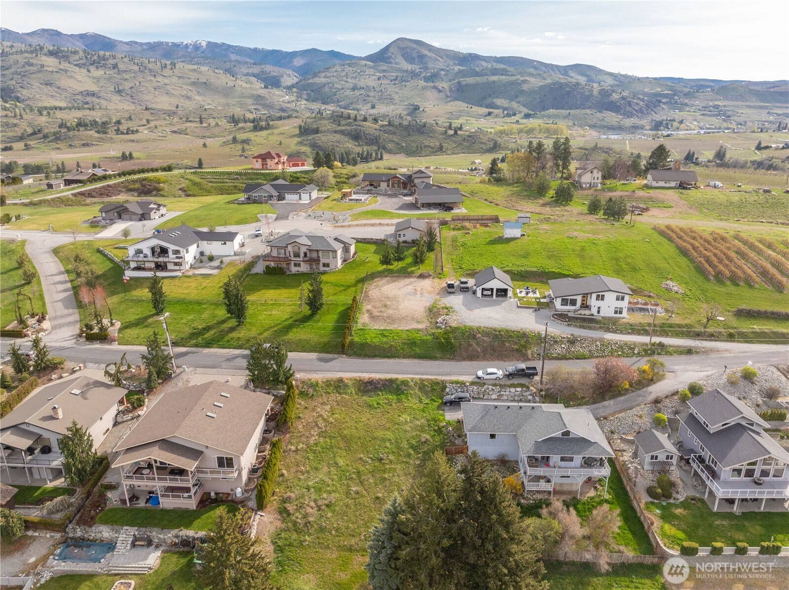 0 Loop AVE, Manson, WA 98831
